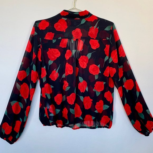 SOLD Guess Red/Black Rose-Print Blouse, M - Picture 5 of 7